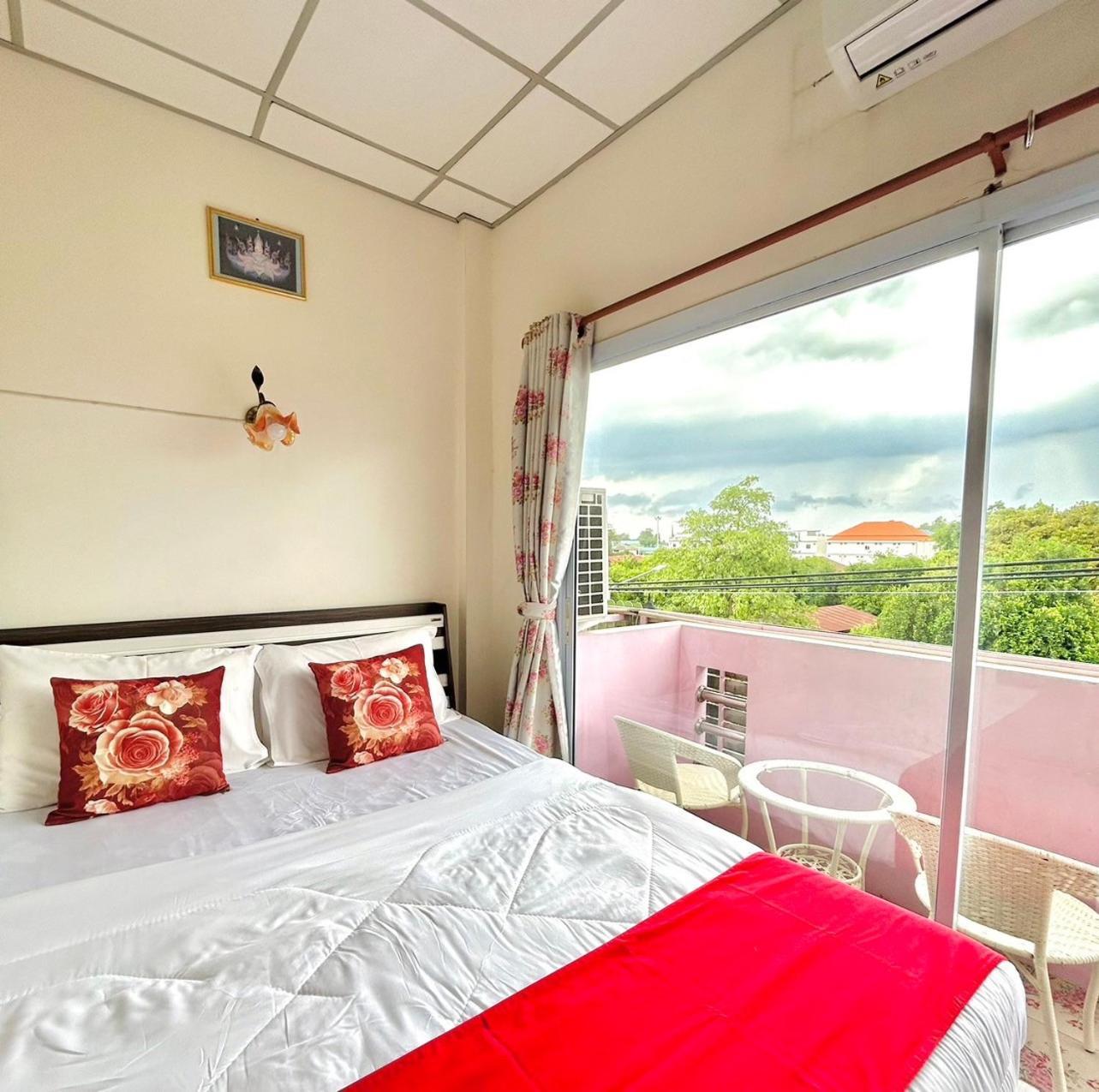 Home One Love Ayutthaya Main Zone By Baan One Love Group Exterior photo
